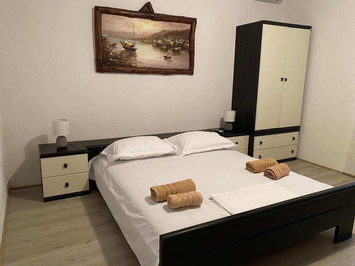 Summer Breeze Baška Voda المظهر الخارجي الصورة