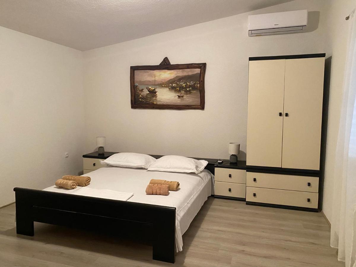 Summer Breeze Baška Voda المظهر الخارجي الصورة